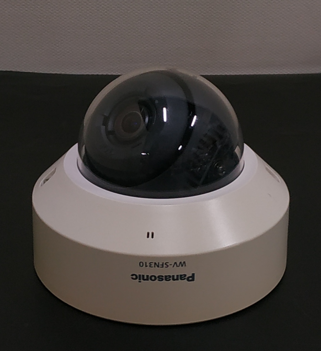 【埼玉発】【Panasonic】 ネットワークカメラ　WV-SFN310J　★動作確認済み・映像出力済み　(9-3010)
