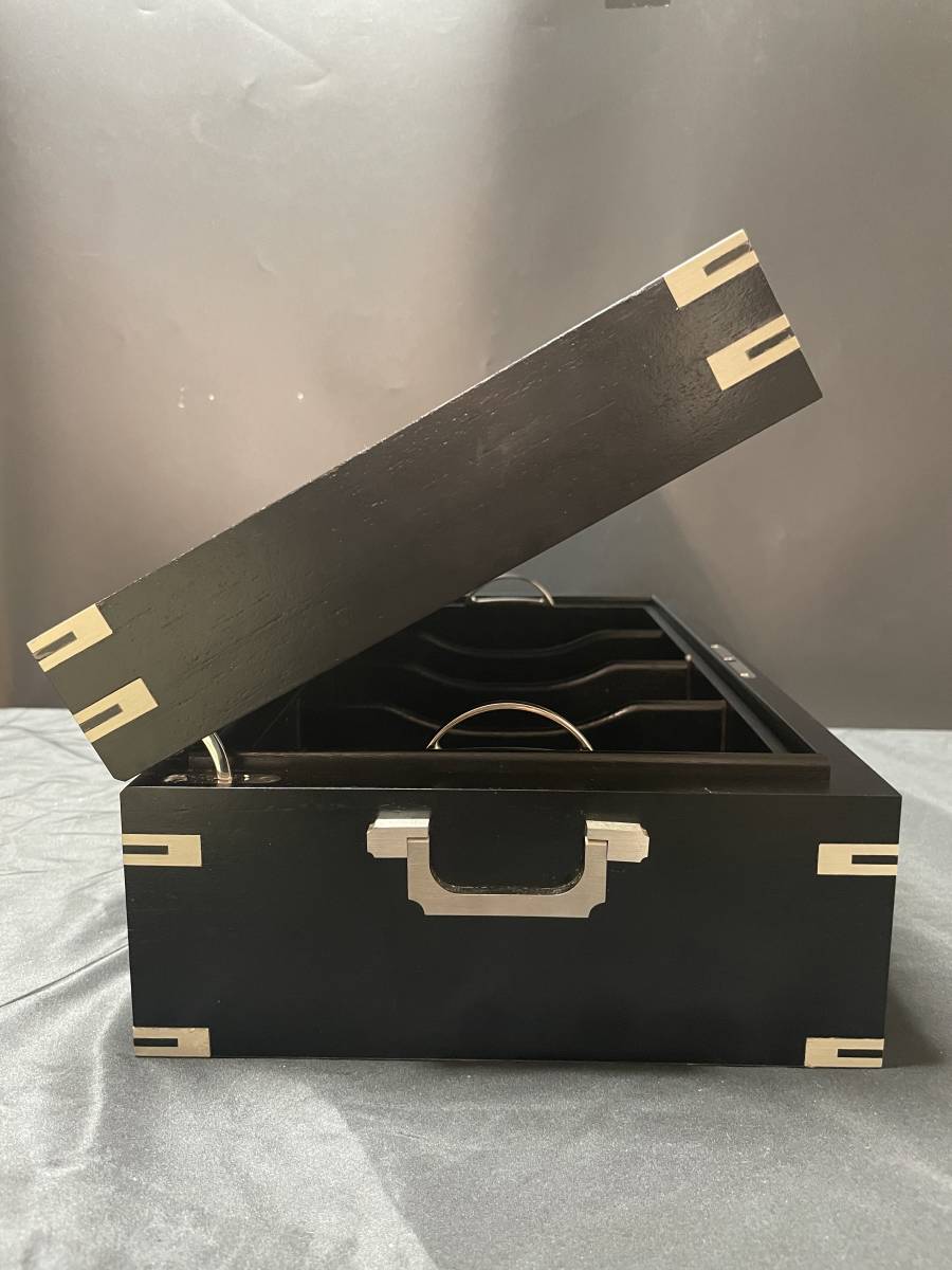 ダビドフ Davidoff ヒュミドール シガーケース 定価77万円 中古 極上品