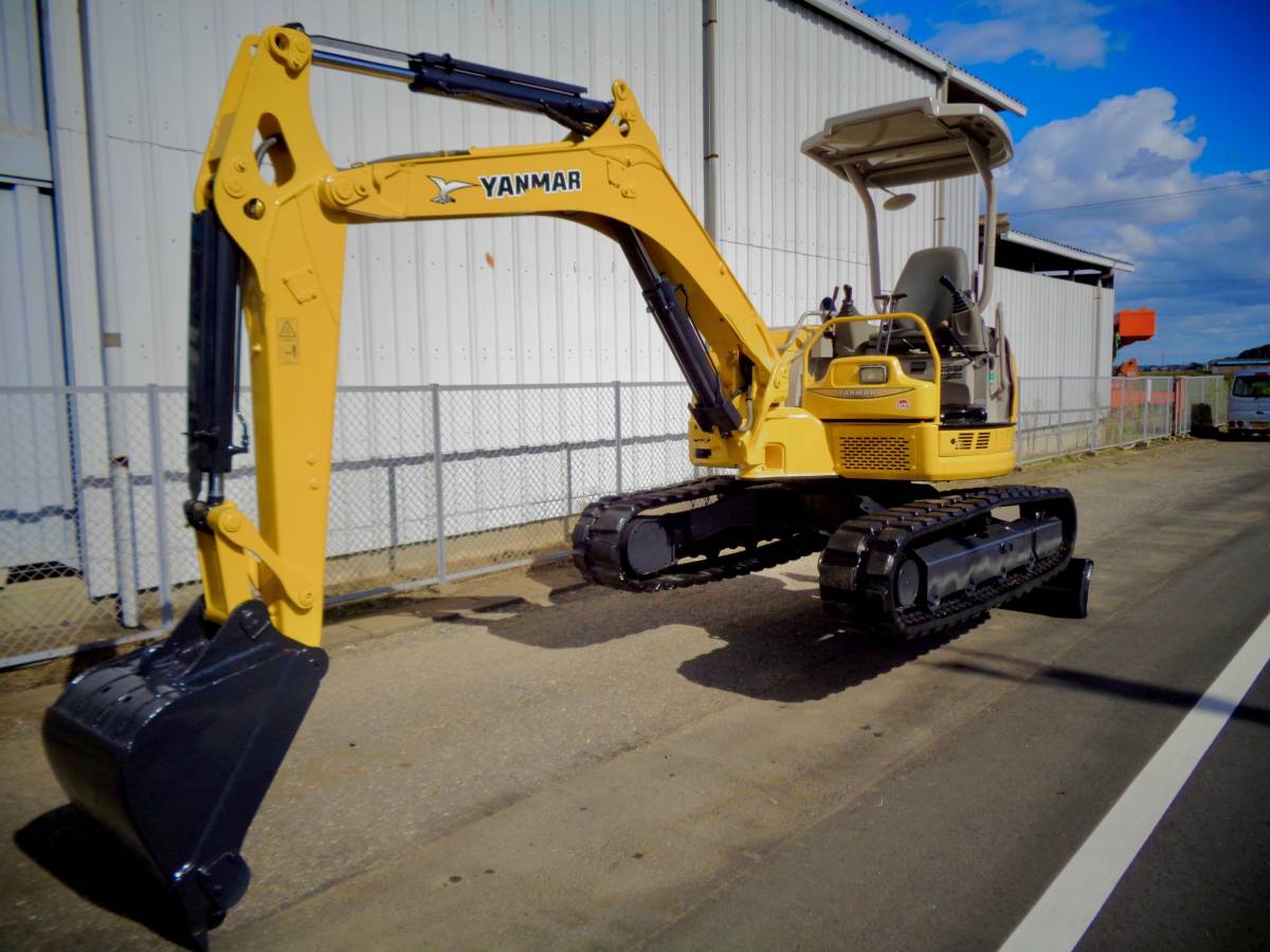 T-0034】ヤンマー VIO40-5 4トンクラス 4wayマルチ スペアキー付き 全