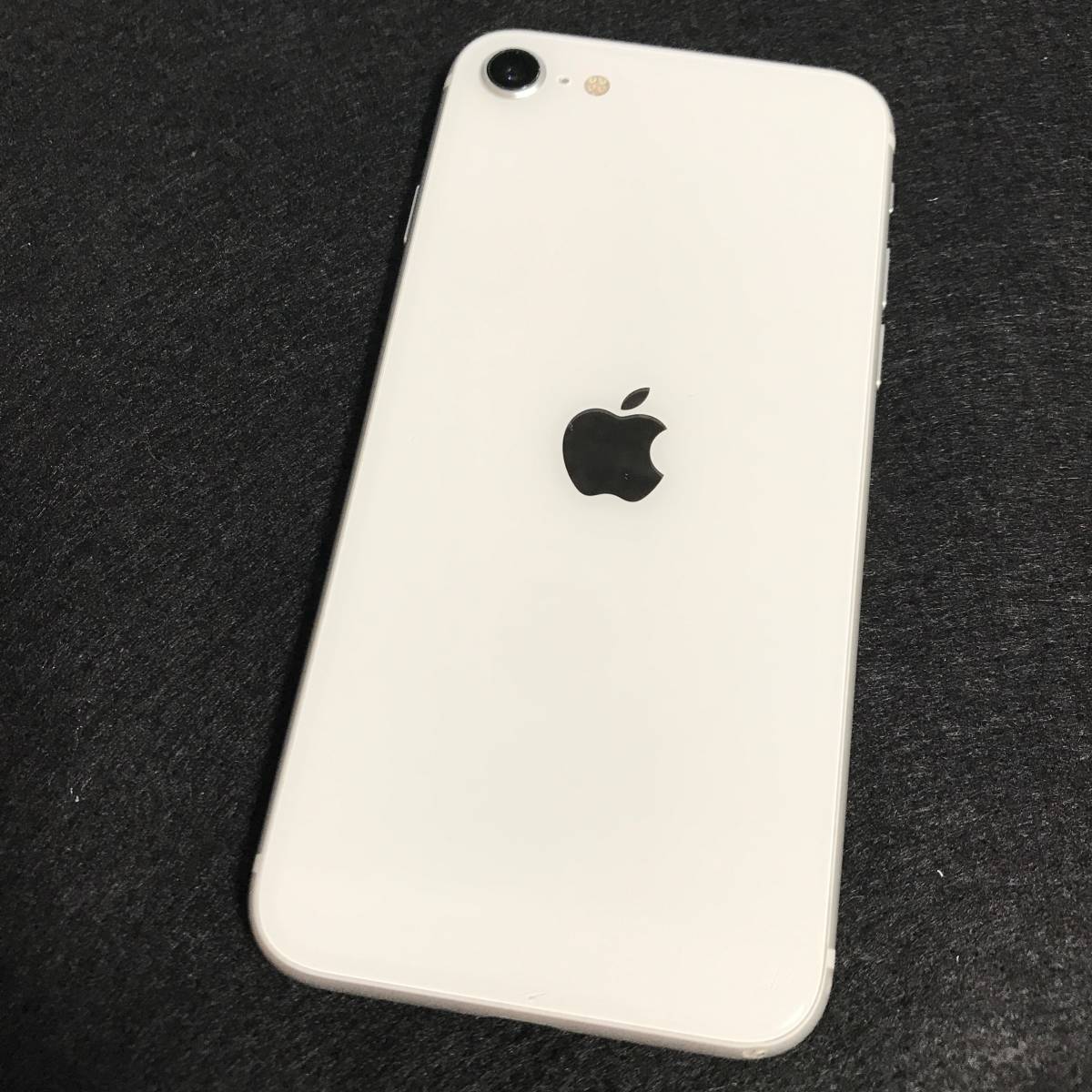 人気定番，本物保証 液晶 /SIMフリー/バッテリー99％ iPhone SE2 第2世代 64GB ホワイト 判定〇/残債なし/SIMロック解除済 04293(iPhone)｜売買されたオークション情報、yahooの商品情報をアーカイブ公開 - オークファン iPhone