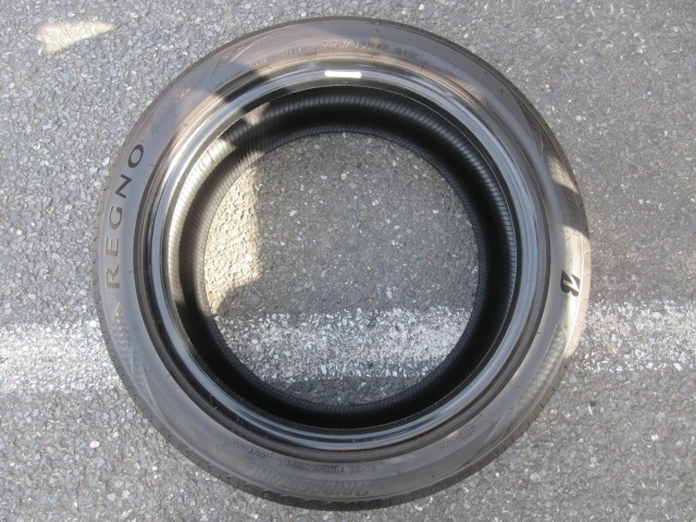 ブリヂストン　レグノ　ＧＲ－ＸＩＩ　２２５／４５Ｒ１７　2021年製　４本セット　店頭交換作業可　手渡し可　埼玉　川越 REGNO REGNO GR-XII 225&frasl;45R17 GRXII、2022年 gr オークション