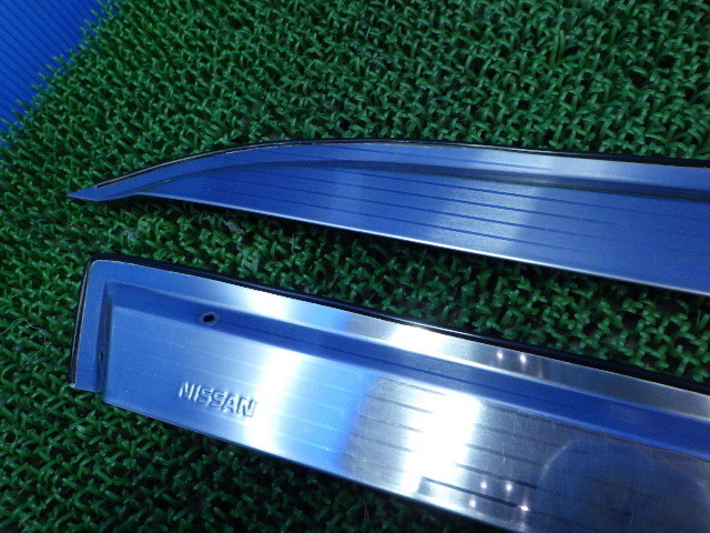 C】日産純正OP? オプション? ステンレス ドアバイザー 雨除け 4枚  