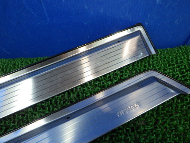 C】日産純正OP? オプション? ステンレス ドアバイザー 雨除け 4枚  