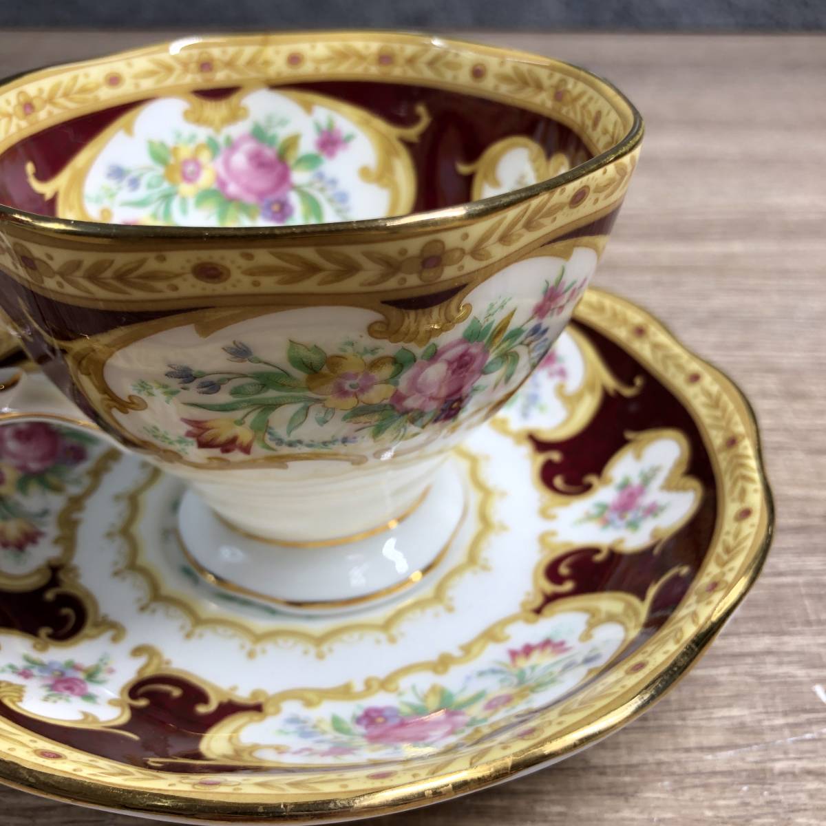 ROYAL ALBERT ロイヤルアルバート Lady Hamilton レディハミルトン
