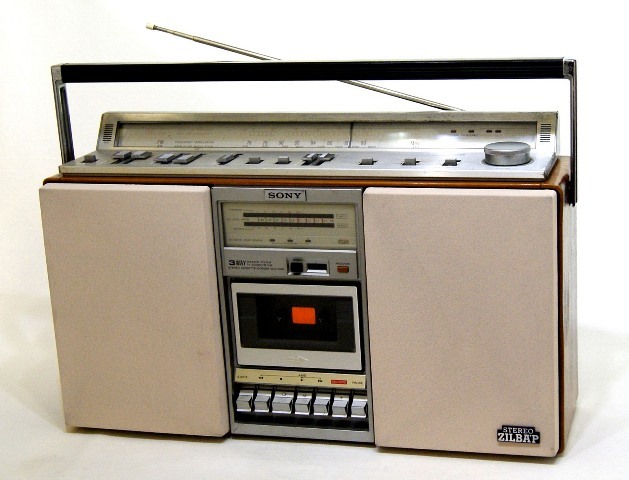 SONY 大型ラジカセ CFS-V980（中古動作品）（ラジカセ Sony CFS-W90 