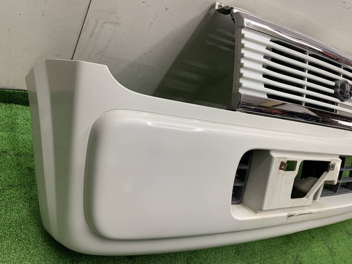 アルトラパン HE21S 純正フロントバンパー 71711-75H00 HE21Sアルトラパン純正フロントバンパー 71711-75H00 グリル付 HE21S