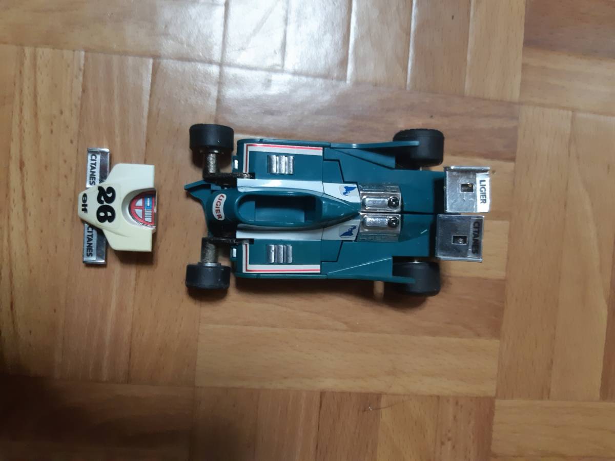 当時物 タカラ ダイアクロン カーロボット No.16 F-1・リジェJS11 