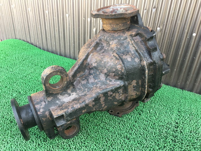 正規品，爆買い ★GC35 C35 ローレル メダリスト RB25DE リアデフ 49:12 6穴 ABS