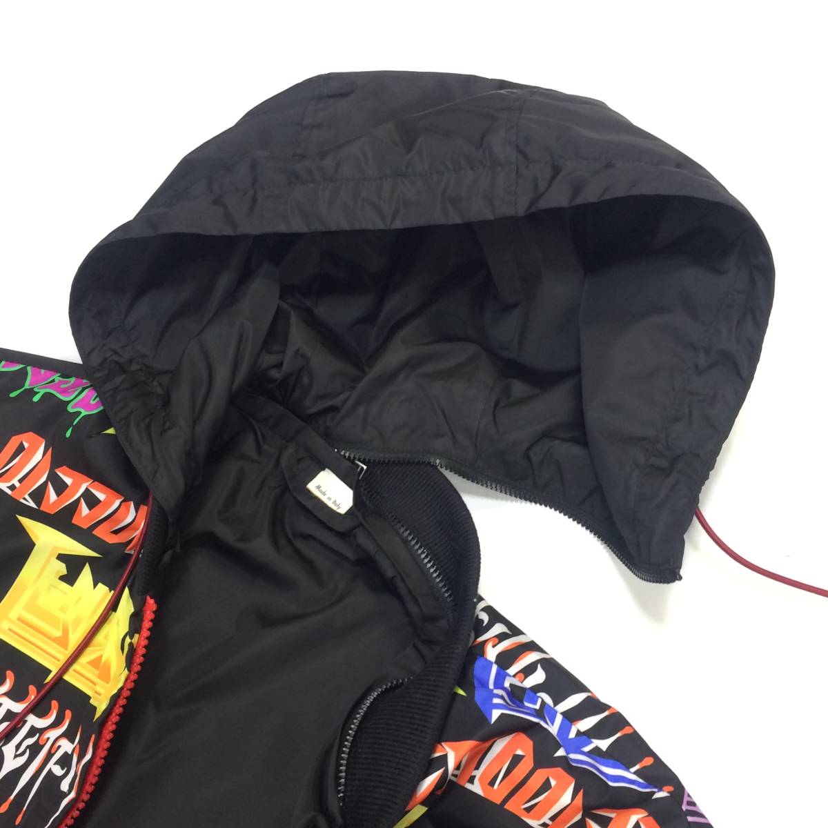 ケリングジャパン GUCCI/グッチ レインボーカラー/メタルロゴ 脱着