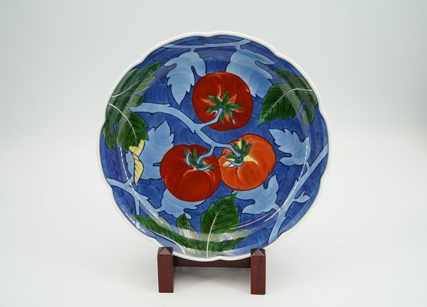 M5007【有田焼】 源右衛門 染錦蕃茄（トマト）文 皿 26cm 共箱 美品(染