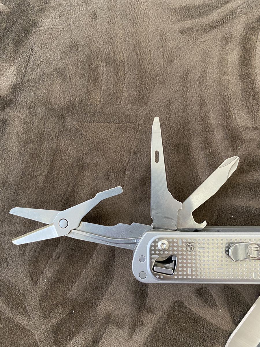 LEATHERMAN FREE T4 レザーマン マルチツール ツールナイフ 【公式通販】