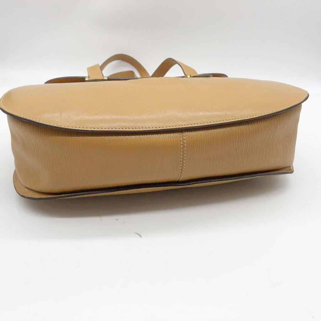 1円 【最高級の風格】 廃盤 稀品 ヴィンテージ FENDI フェンディ