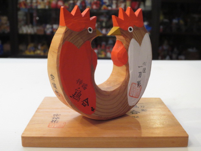 日本の郷土玩具 | 日本玩具博物館 【壽】木彫玩具 鶏車② からくり玩具