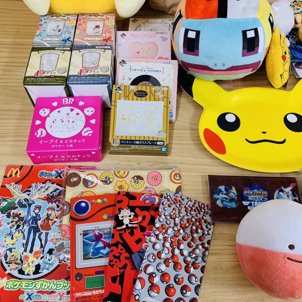 AY17597 まとめ売り ポケモン ピカチュウ ポケモン図鑑 ぼうけんクリア 