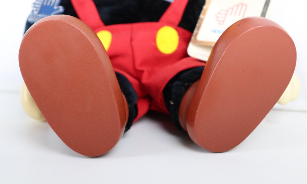 Applause アプローズ社 ミッキーマウス人形 Mickeymouse Disney ディズニー ヴィンテージミッキー プラッシュドール タグ付き 003jhep ミッキーマウス 売買されたオークション情報 Yahooの商品情報をアーカイブ公開 オークファン Aucfan Com