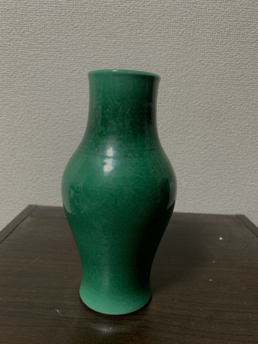特集】66緑釉花瓶 中国美術品 骨董品 陶磁器 古玩 唐物 清朝期 粉彩 