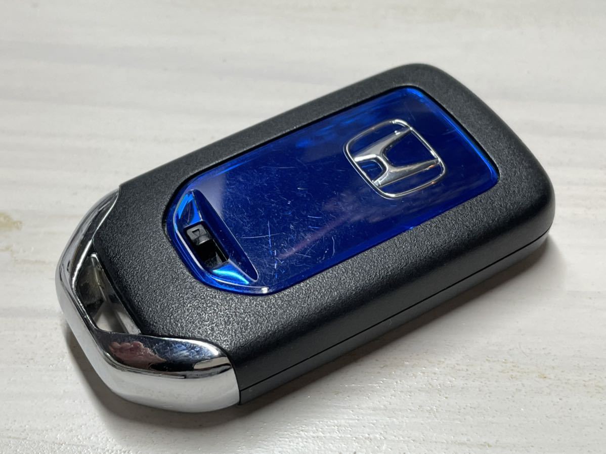 ☆送料無料/ホンダ純正/3ボタン/T3W-J11/グレイス/アコードハイブリットなど/スマートキー/キーレス☆A2301-1-24 3ボタン グレイス スマートキー T3W-J11 刻印 N-BOX