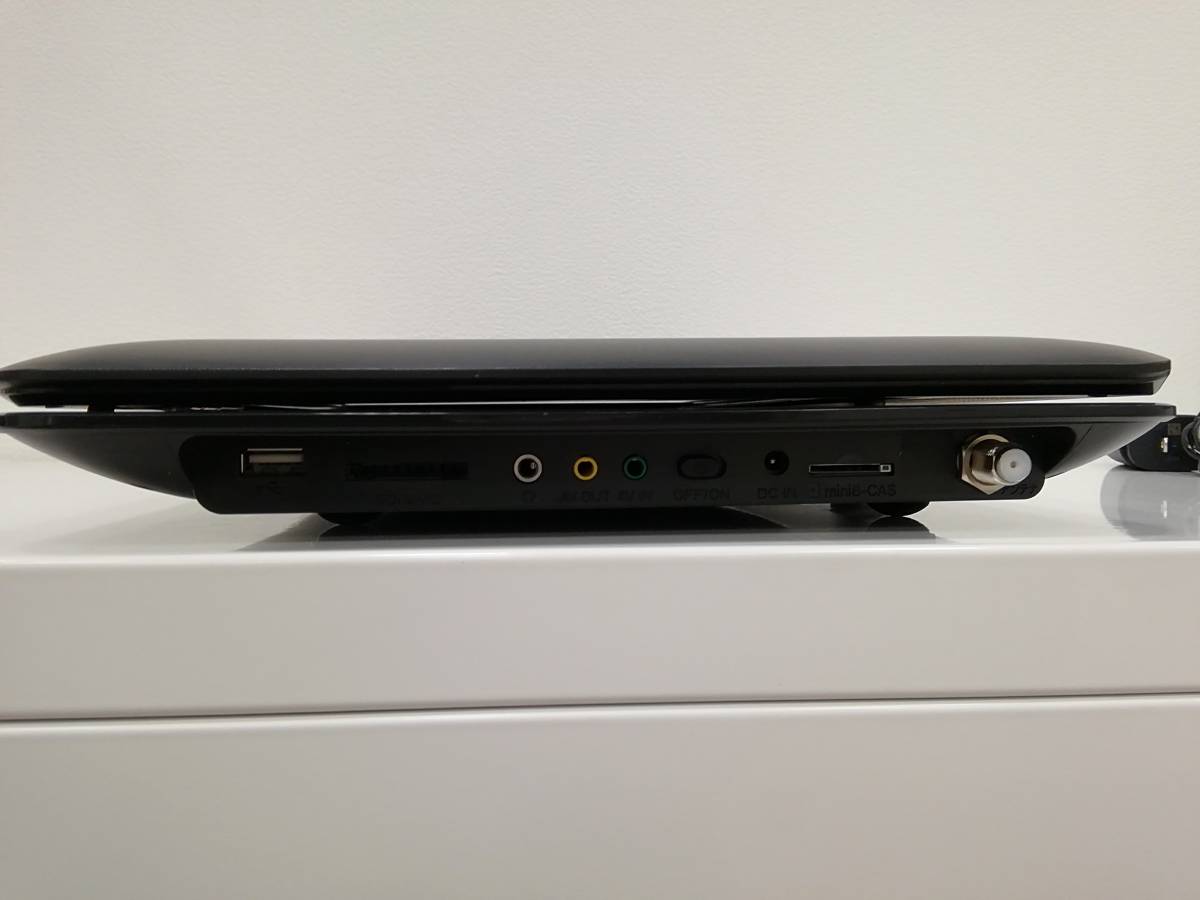 GREEN | GH-PDV13BTG-BK グリーンハウス HOUSE DVD ポータブルDVDプレーヤー 13型 GH-PDV13VT-BK ワイド液晶 spot &frasl; HOUSE(グリーンハウス) BK13.3型フルセグTV内蔵ポータブル HOUSEGH-PDV13BTG GH-PDV13AT-BK