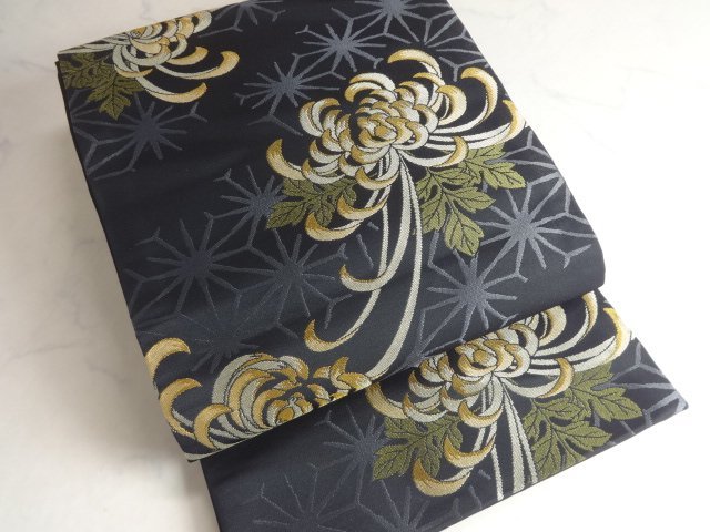 お得，定番 200 古典 麻の葉に菊模様 名古屋帯 ひまわり(仕立て上がり)｜売買されたオークション情報、yahooの商品情報をアーカイブ公開 - オークファン 仕立て上がり