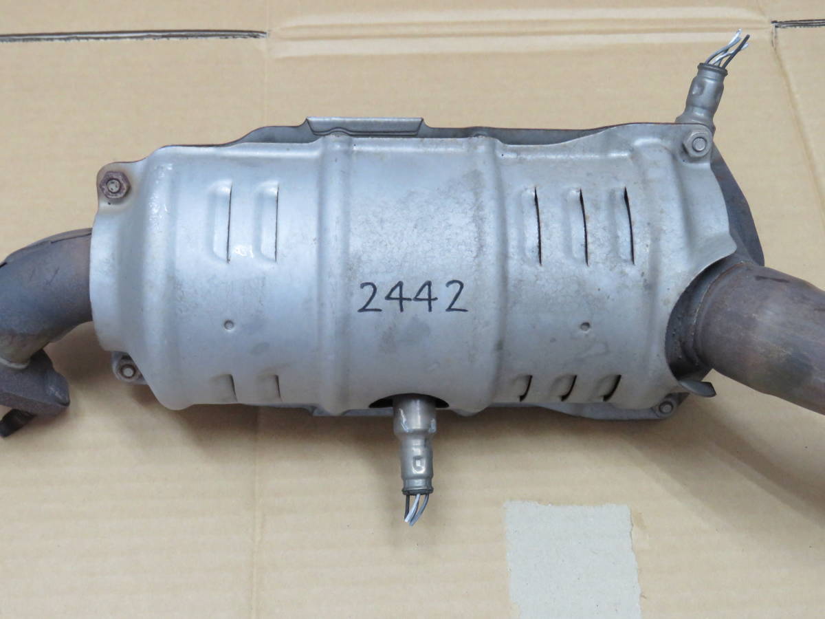 触媒■ホンダ■フィット■GD1■L13A■角中2センサー■キャタライザー■素材用■ フィット 触媒 ホンダ ☆棚落ち無し☆送料無料☆ GAPRAS コンバーター
