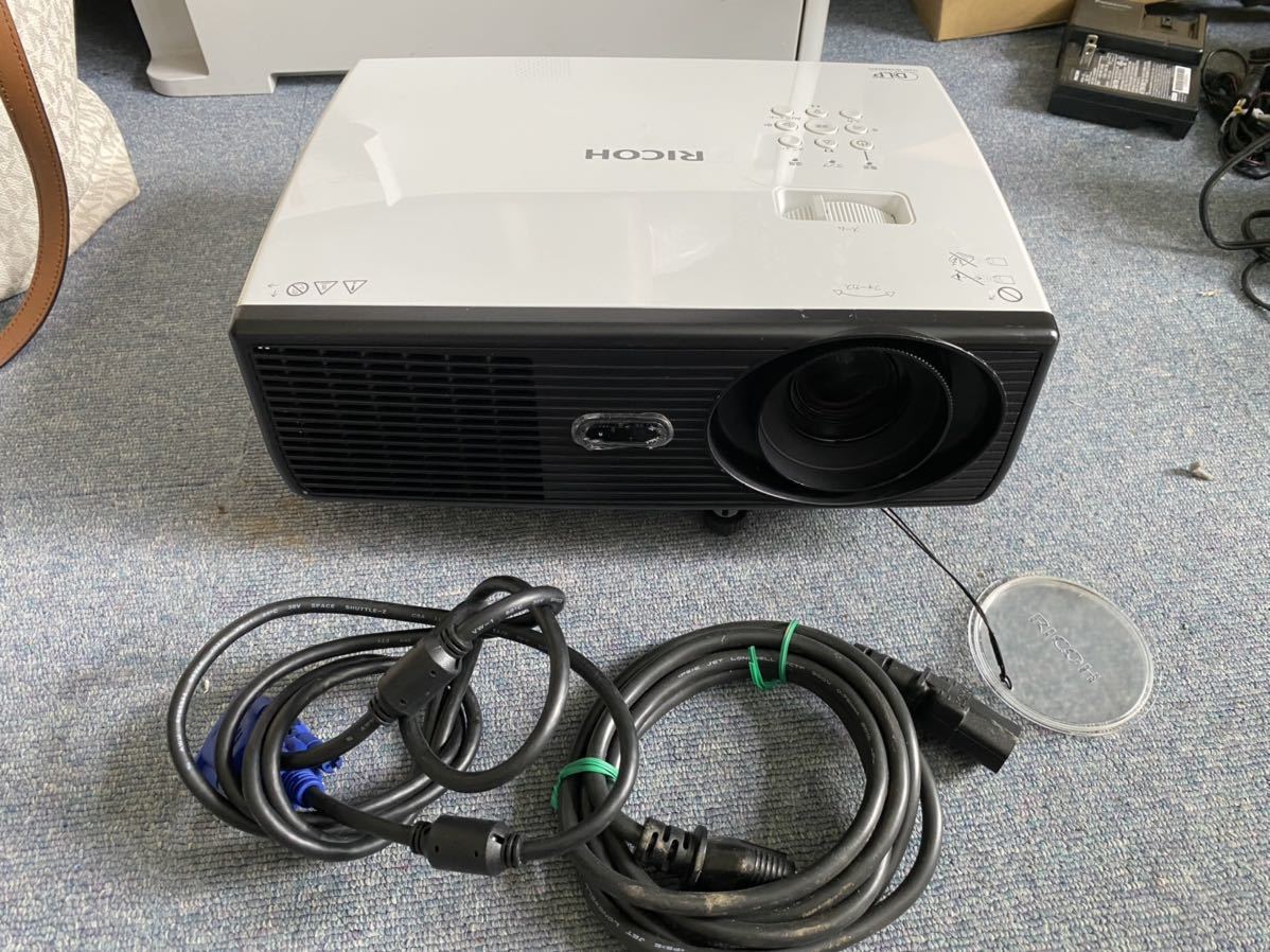 EPSON EB-436WT プロジェクター 1台 9-10-436-A epson eb 436wtの通販