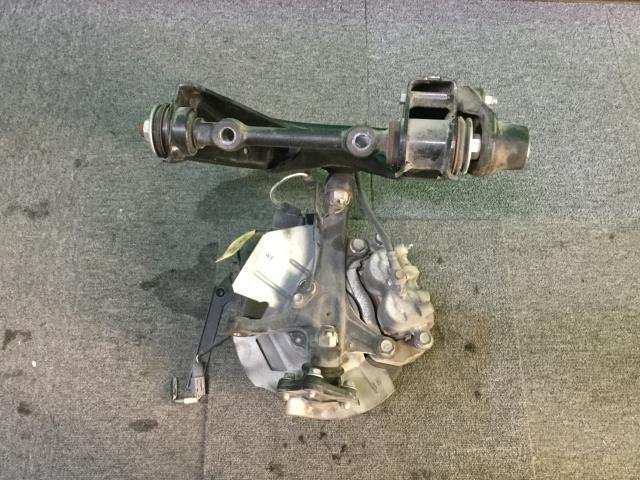 人気SALE，豊富な ボンゴ DBF-SLP2V 右FナックルハブASSY A2W S41P-33-021B(マツダ用)｜売買されたオークション情報、yahooの商品情報をアーカイブ公開 - オークファン その他
