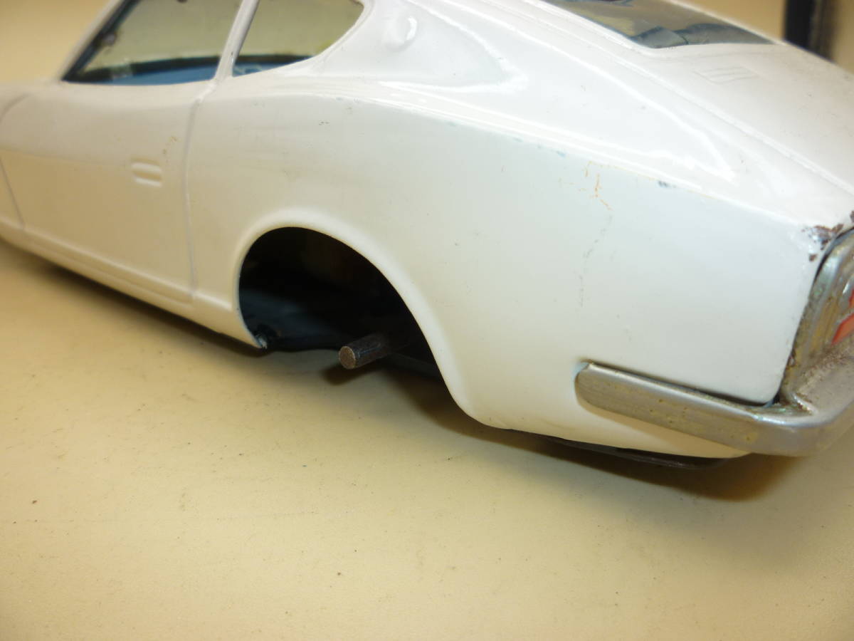 往 ジャンク 昭和レトロ 昔のブリキ玩具 昔の白い2ドア国産車 フリクション クーペ スポーツカー セリカ トヨタgt フェアレディ 自動車 売買されたオークション情報 Yahooの商品情報をアーカイブ公開 オークファン Aucfan Com