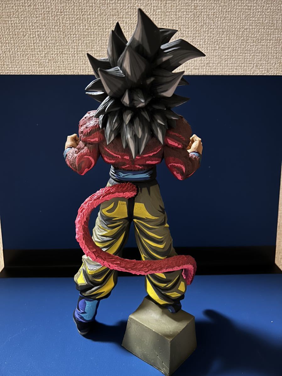 ドラゴンボール フィギュア マンガディメンションズ 超サイヤ人4孫悟空