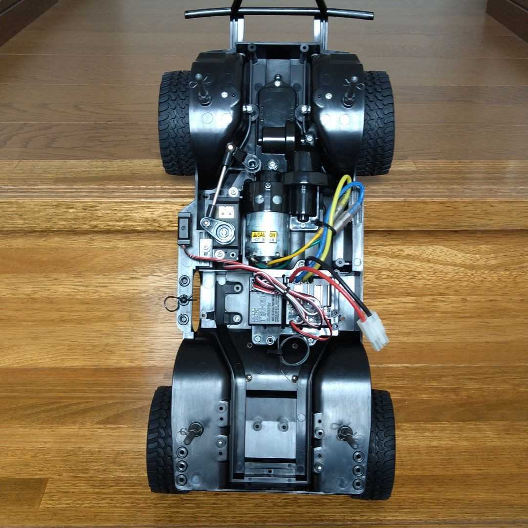 タミヤ ハイラックス エクストラキャブ CC-01 シャーシ