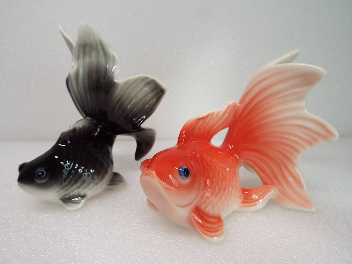金魚 置物 ２匹 赤 黒 磁器 可愛い 一対金魚 土佐錦魚 りゅうきん 琉金 ノリタケ 無傷極 置物 アンティーク オールドノリタケ 売買されたオークション情報 Yahooの商品情報をアーカイブ公開 オークファン Aucfan Com