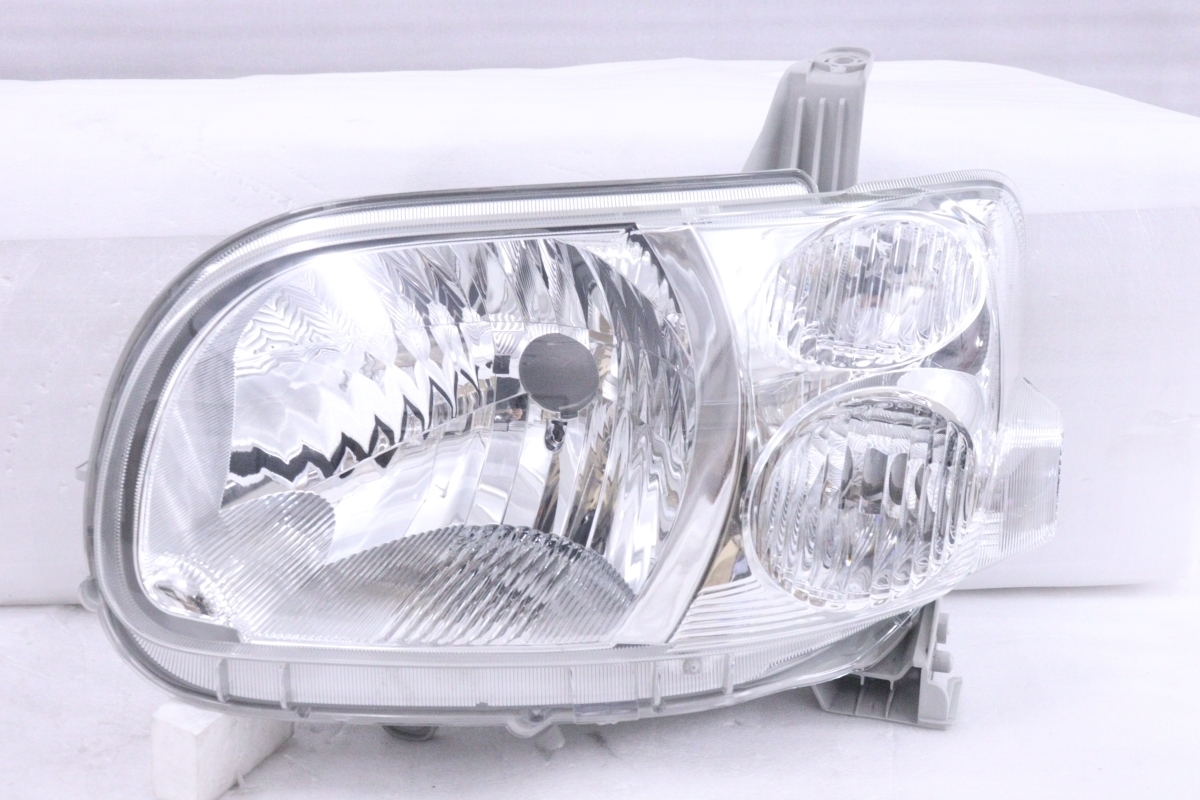 25-768★未使用品★ハロゲン L375S タント★左ヘッドライト KOITO 100-51945 ユニット メッキ 純正★ダイハツ (QT)