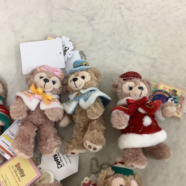 お譲り先決まりました♡① シェリーメイぬいぐるみバッジ クリスマス 1円～ ディズニー ダッフィー シェリーメイ ぬいぐるみバッジ