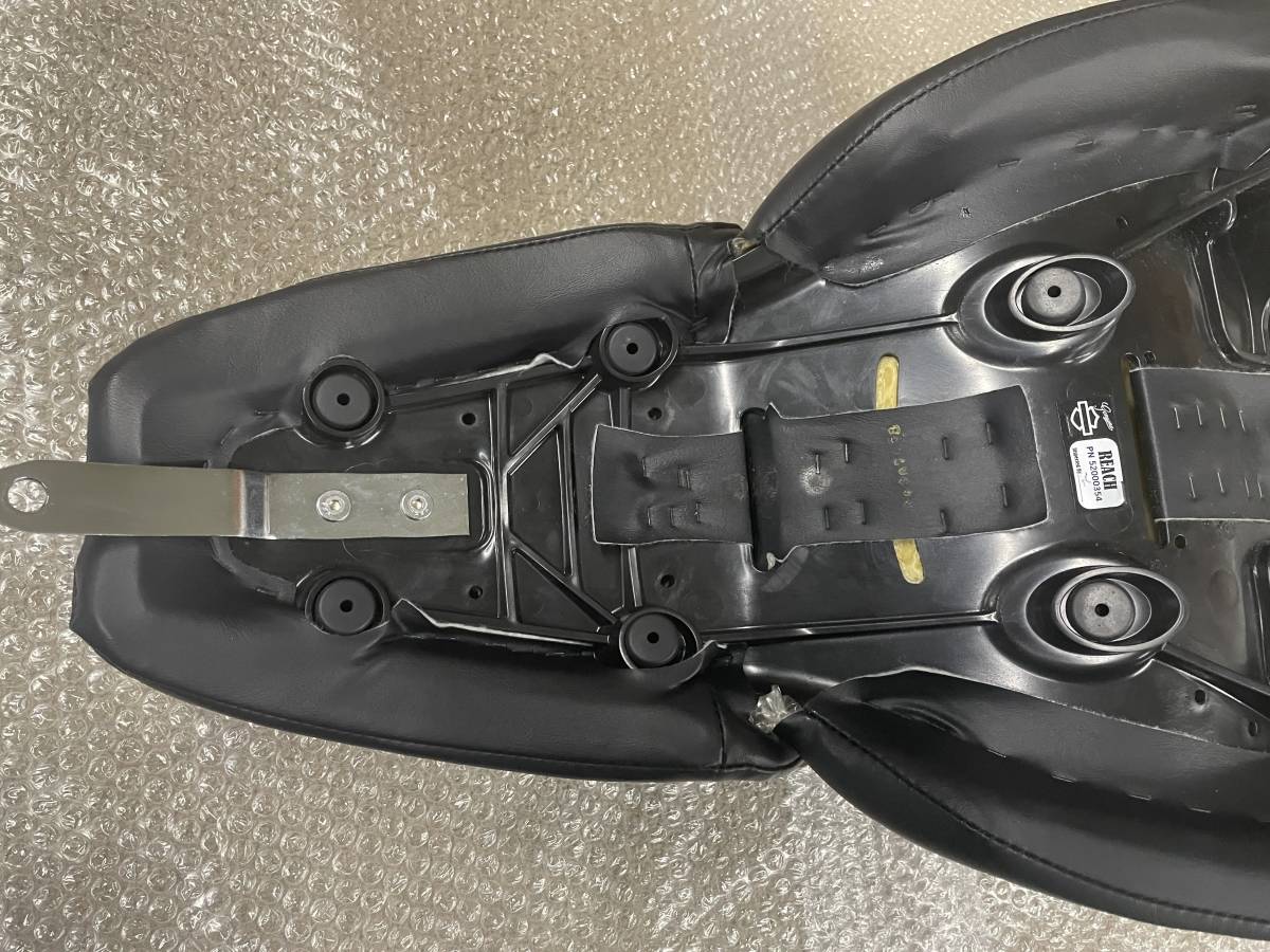 ハーレー純正 ツーアップリーチシート FXLR FXLRS FLSB FXLRST 