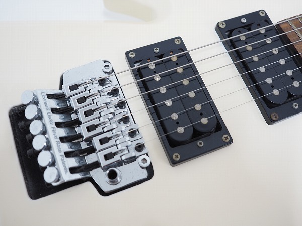 B.C.Rich Iron bird アイアンバード エレキギター 変形ギター フロイド