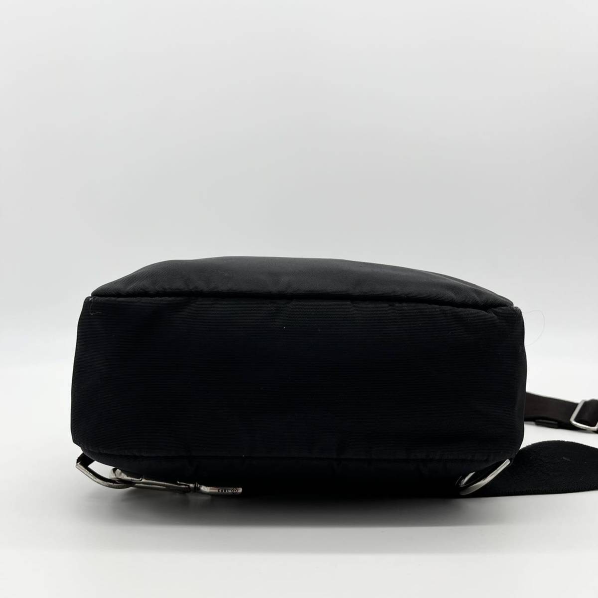 1円〜 極美品 ダンヒルdunhill メンズ ボディバッグ ショルダーバッグ 