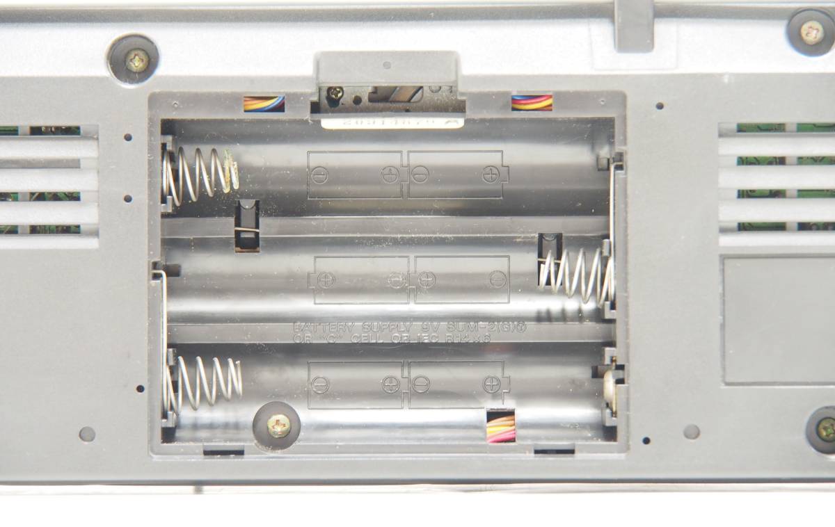 AZ-318【ジャンク 通電可 ラジオOK】HITACHI 日立 パディスコ ラジカセ