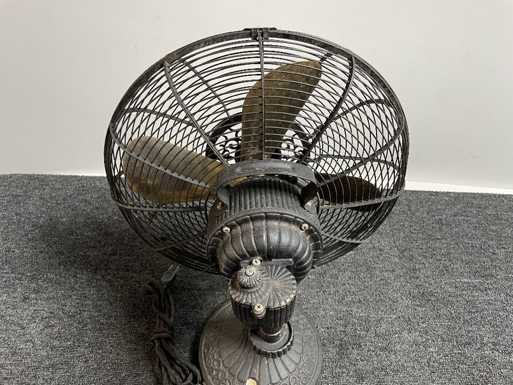 【動作品】三菱　扇風機　Z30-EB レトロ　アンティーク 三菱 扇風機Z30ーEBアンティーク 動作品】三菱 扇風機 Z30-EB レトロ