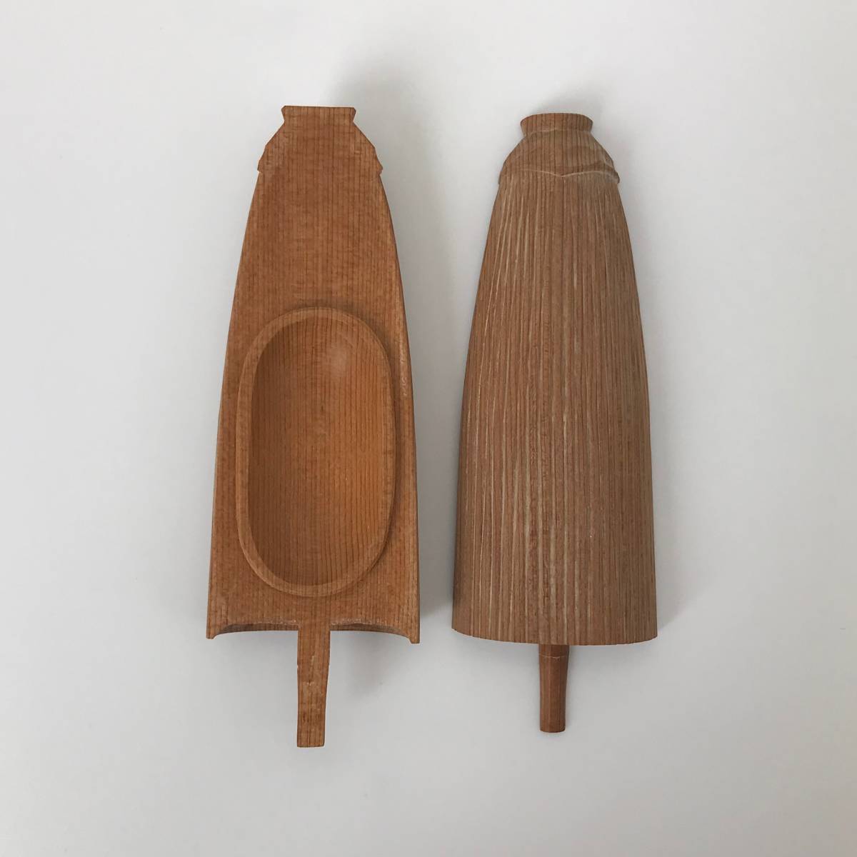 9627 真作【 西村公之「一位木彫 傘香合」】一刀彫/茶道具/香道/木工芸
