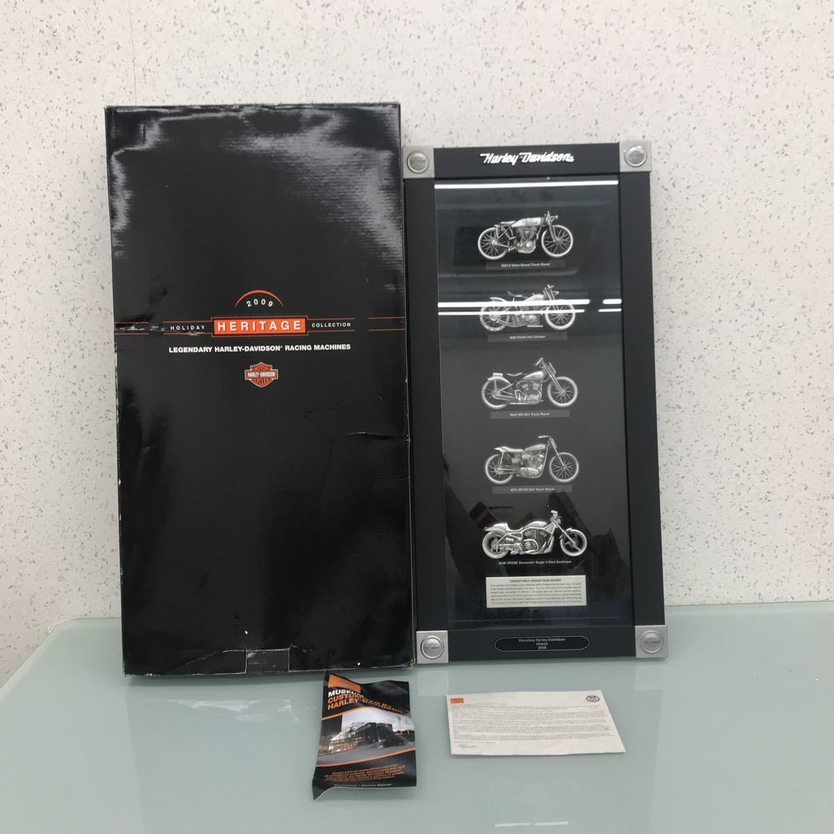 正規品，新品 HARLEY-DAVIDSON ハーレーダビッドソン 壁掛け インテリア 2009 Hawaii 額 若干傷汚れ有り 箱ダメージ有り 100サイズ(ハーレーダビッドソン)｜売買されたオークション情報、yahooの商品情報をアーカ ハーレーダビッドソン