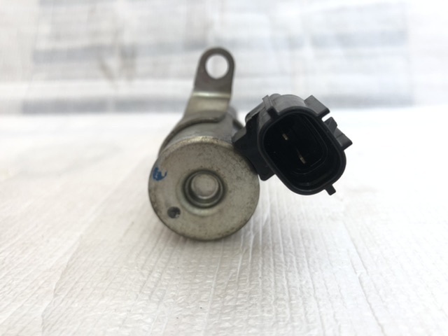 オイル コントロール VVT 可変 ソレノイド バルブ bB QNC21 トヨタ 純正 3SZ-VE 15330-97403 229700 ...