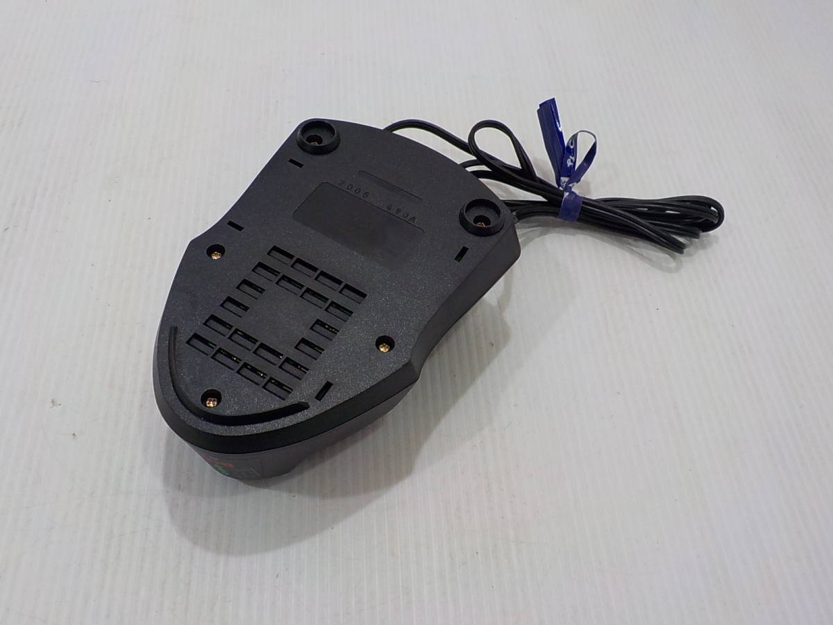 d350★BOSCH 10.8V用 充電器 AL1130CV　送料520円 AL1130CV ボッシュ Bosch Li-ion Quick Singlevolt