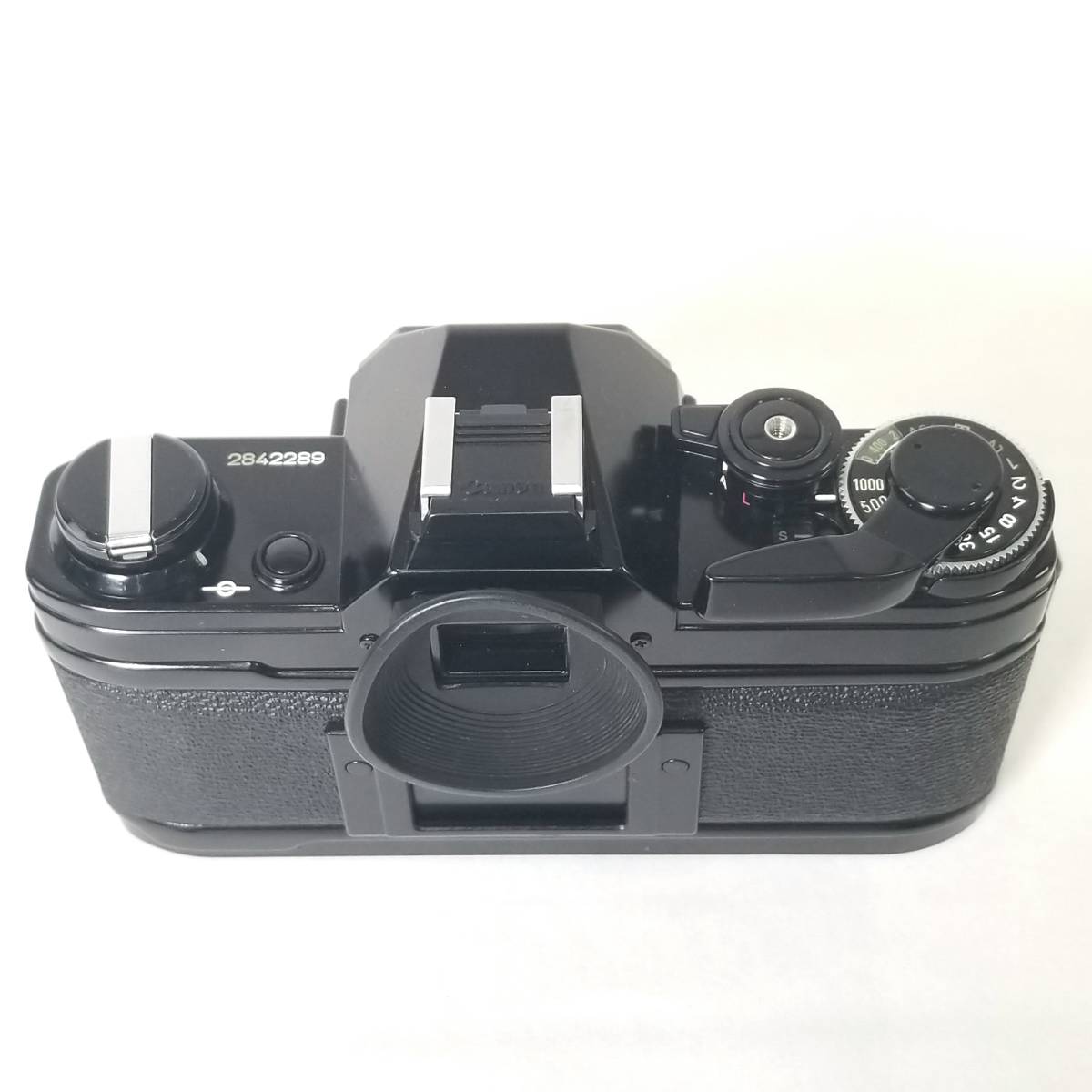 1円~ 【美品・動作品】 Canon AE-1 + zoom lens FD 35-70mm