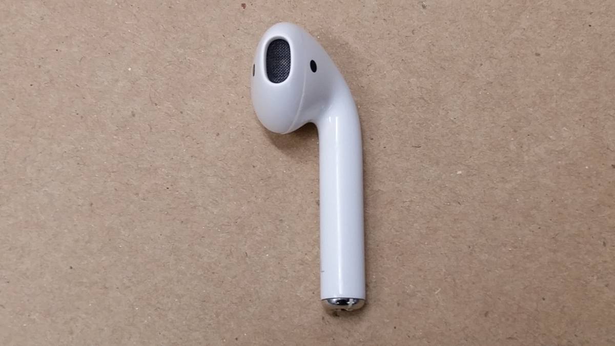 USED】 1-2L Apple 純正 Airpods アップル エアーポッズ 第1世代 A1722