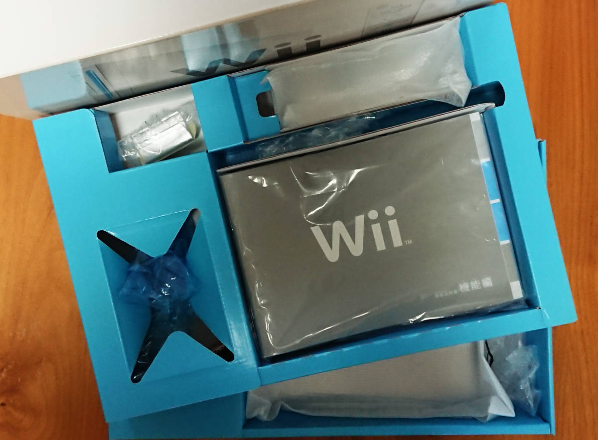 Wii 動作確認済み Nintendo - by 本体一式＋ソフト6本セット U 本体のみ 内蔵ソフトあり 動作確認済の通販 本体 動作確認済 の通販 wiiソフト 60日保証キャンペーン中好きなソフトが1本一緒に届く ソフト19