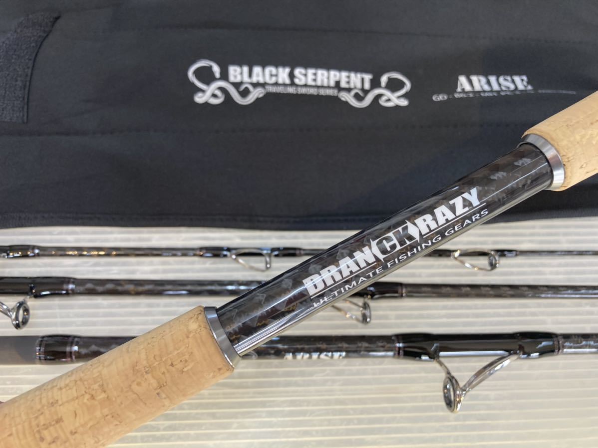 未使用品 4ピース ドランクレイジー ブラックサーペント アリス GD-B6.2-MH トラベルロッド ベイトロッド 展示品