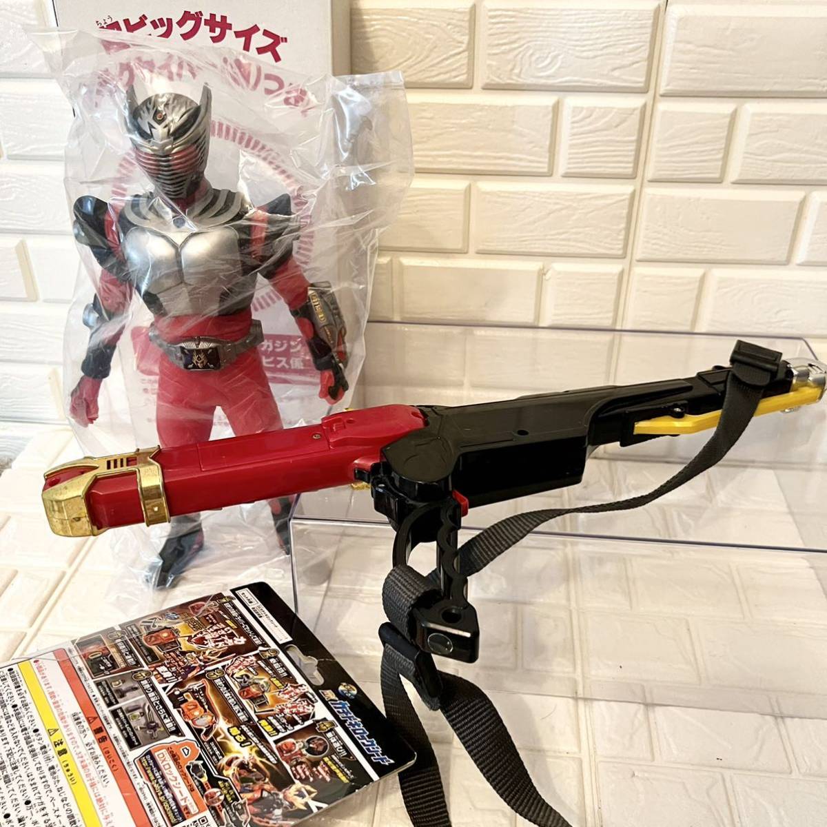 Mo70 仮面ライダー 戦隊シリーズ 玩具 まとめセット ウォッチ 変身銃 武器 剣 ジオウ など 品も含まれる 仮面ライダー 売買されたオークション情報 Yahooの商品情報をアーカイブ公開 オークファン Aucfan Com