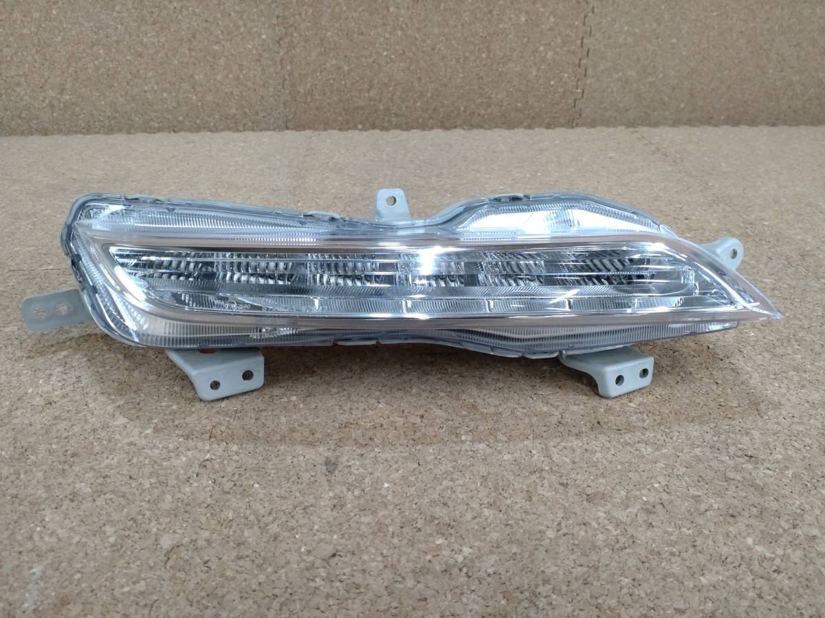 【ジャンク品】スズキ ソリオバンディット MA36S 右デイライト LED STANLEY スタンレー W2847【R4-1620B-CA】
