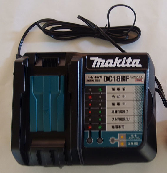 マキタ 充電式草刈機 MUR181DRF 18V ナイロンコード式 18V充電式草刈機 ウエダ金物公式サイト その他マキタ ループハンドル | mur181drfの通販 公式通販 マキタ(Makita) 260mm充電式草刈機 充電式草刈機18V MUR181DZ（試しに