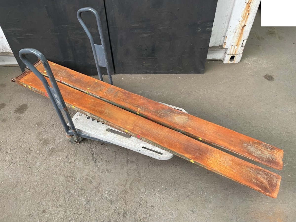 人気SALE，最新作 埼玉県 引取限定 サヤフォーク 2100mm フォークリフト アタッチメント クローズドボトム 2本1組 現状品(建設機械、重機)｜売買されたオークション情報、yahooの商品情報をアーカイブ公開 - オ 建設機械、重機