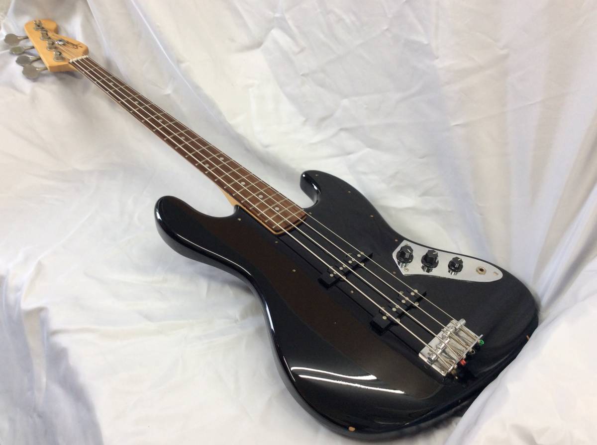 ☆Squier by Fender *ベースギター *スクワイア *スクワイヤー *JAZZ 